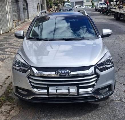 JAC T40 1.6 16V GASOLINA 4P CVT JAC T40 1.6 16V GASOLINA 4P CVT